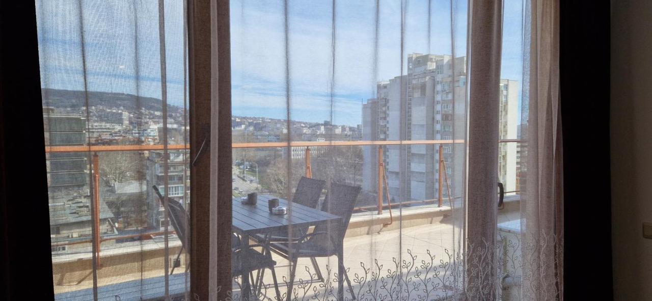 Студио Тони 1 Varna Bagian luar foto