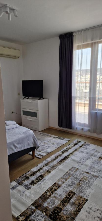 Студио Тони 1 Varna Bagian luar foto
