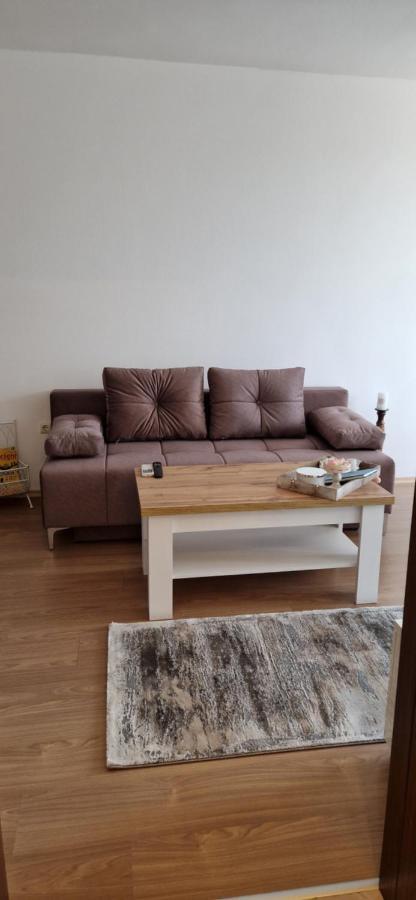 Студио Тони 1 Varna Bagian luar foto