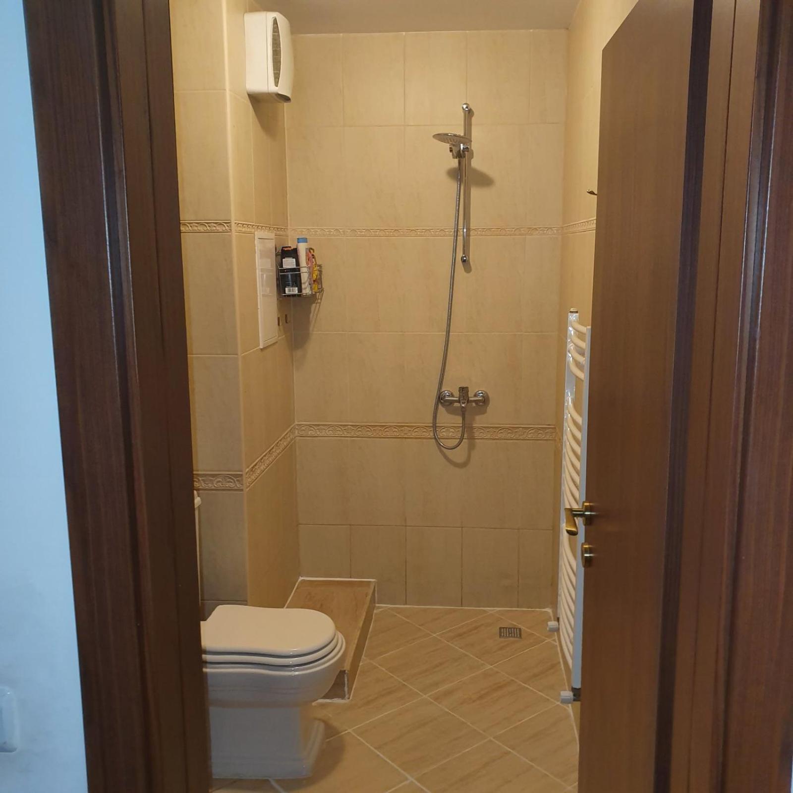 Студио Тони 1 Varna Ruang foto